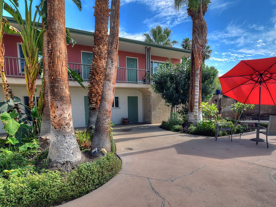 1st image of 650 N Palm Canyon Dr