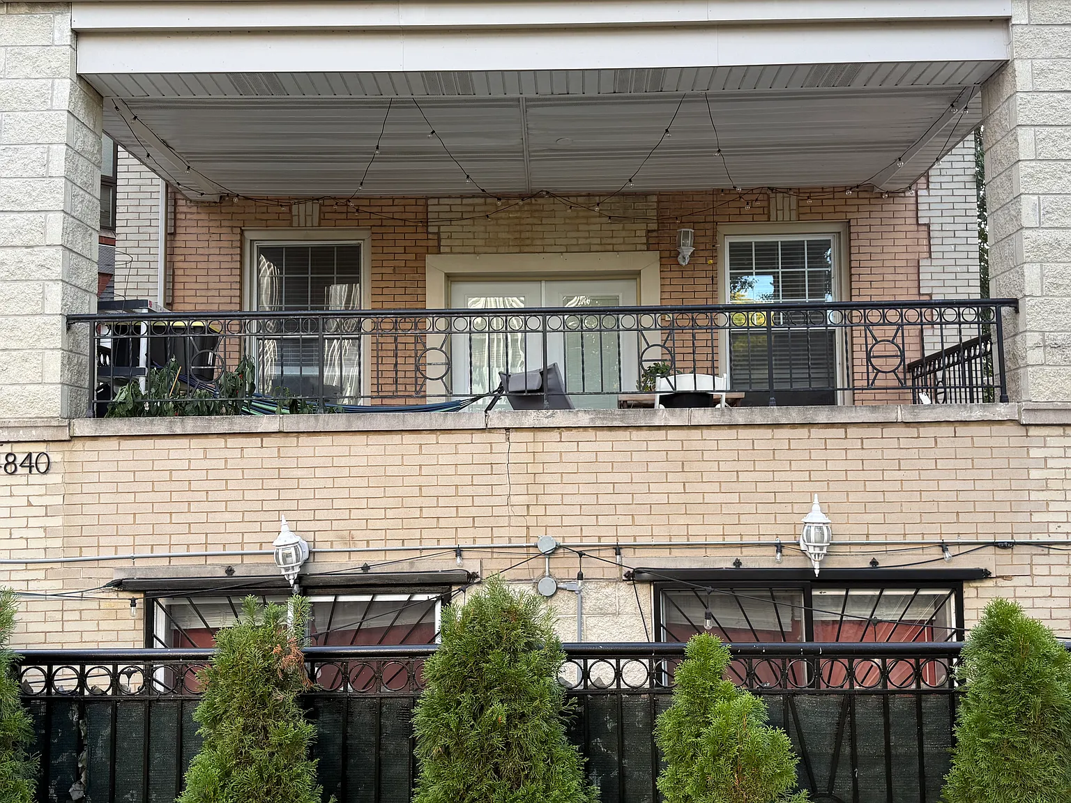 3 bed, 1885 sqft, $4,000 — Photo 3