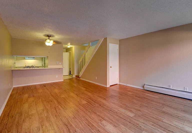 1200 College Ave #210 — Photo 4