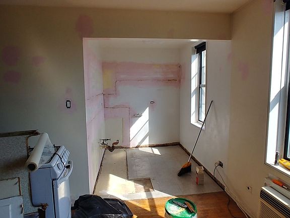 2nd image of 8501 Fort Hamilton Pkwy #6A
