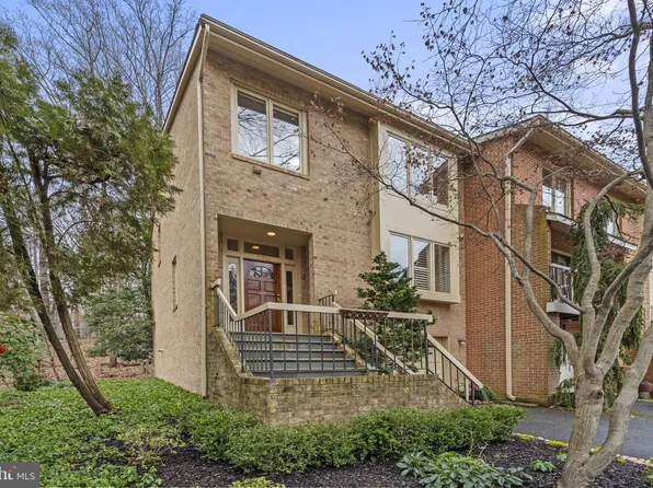 10953 Whiterim Dr, Rockville, MD 20854