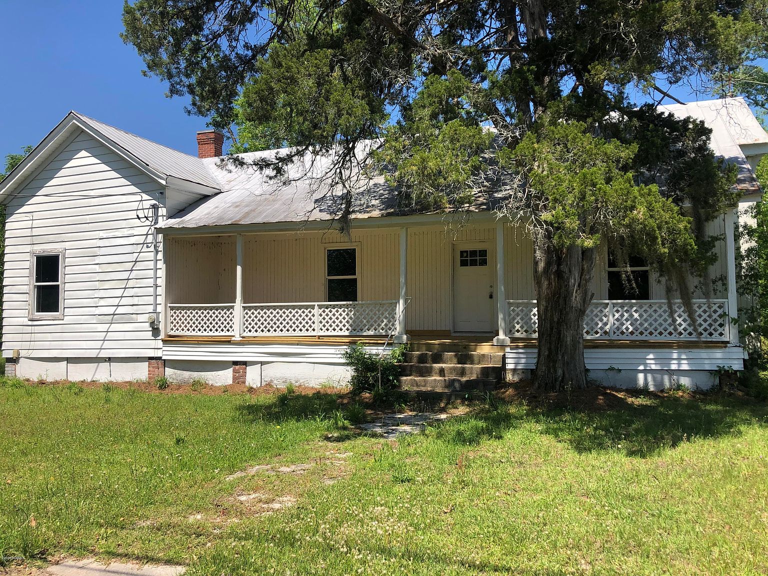 52 W Pine St, Varnville, SC 29944 Zillow