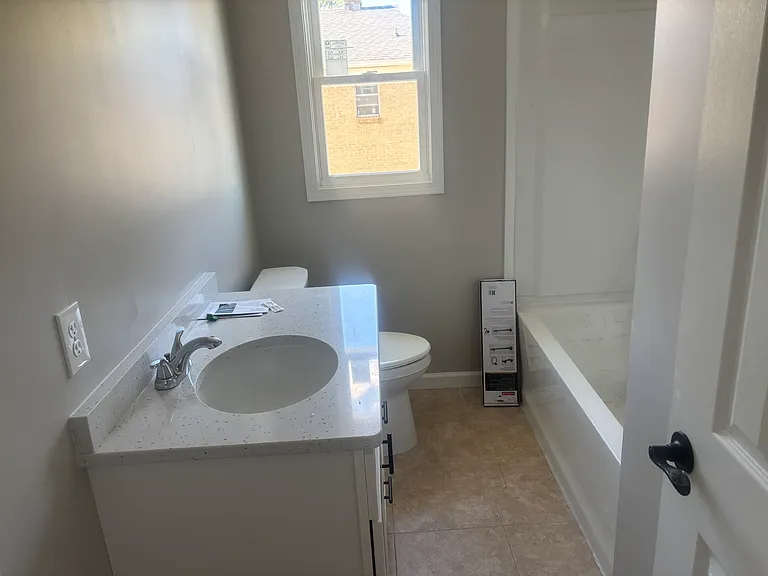 4256 North St #1 — Photo 2