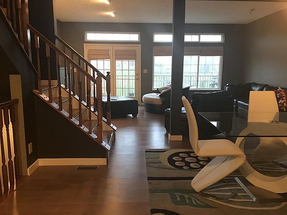 3rd image of 10859 Sawgrass Ct