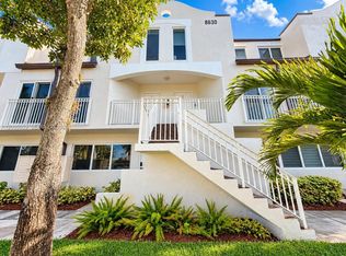 Coral Pointe Townhomes, Miami, FL 33126