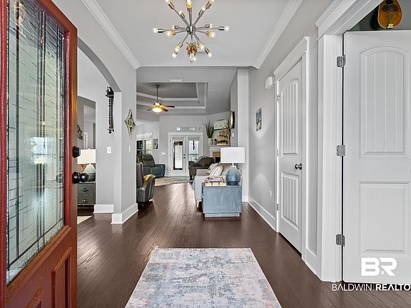 3rd image of 12269 Aurora Way