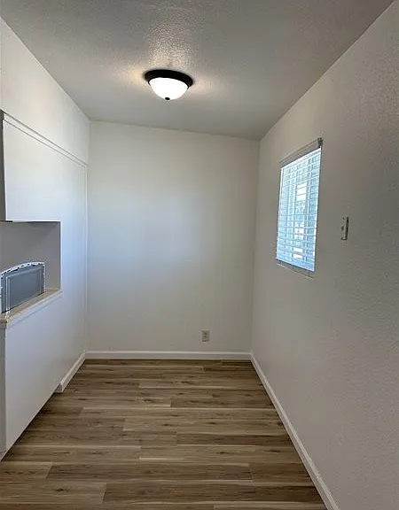 1735 Lucerne Ave — Photo 4