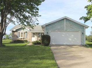 2010 Joseph St, Woodstock, IL 60098