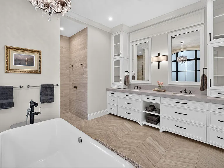 2425 Delmar Pl — Photo 27
