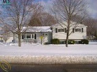 2739 Frankson Ave, Rochester Hills, MI 48307