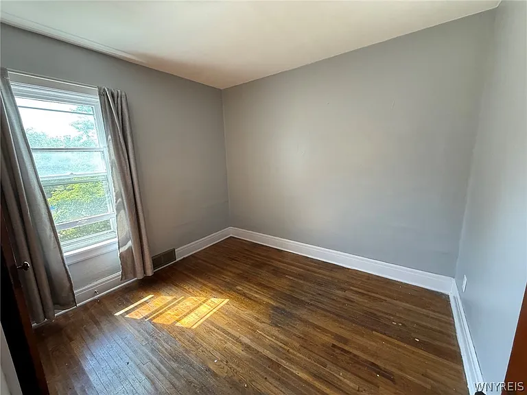 74 Ashton Pl — Photo 36