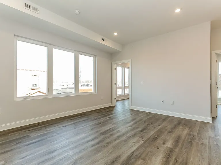 953 Belmont Avenue — Photo 4