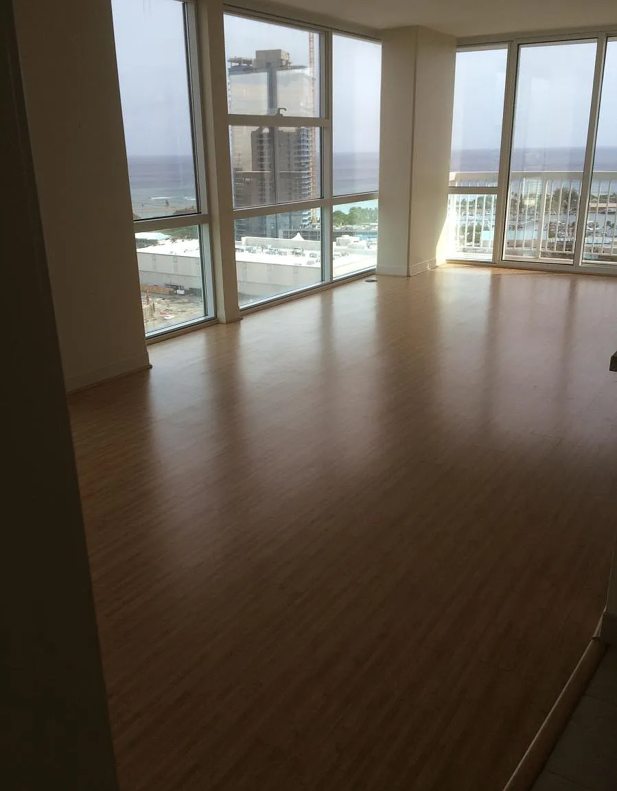 2 bed, 978 sqft, $3,100 — Photo 1