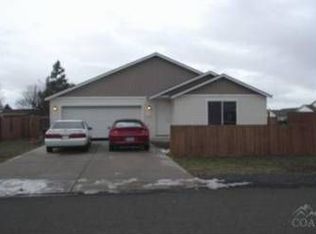 513 Center Ridge Dr, Culver, OR 97734
