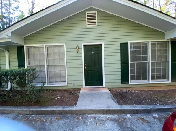 121 Tugalo Ln, Toccoa, GA 30577