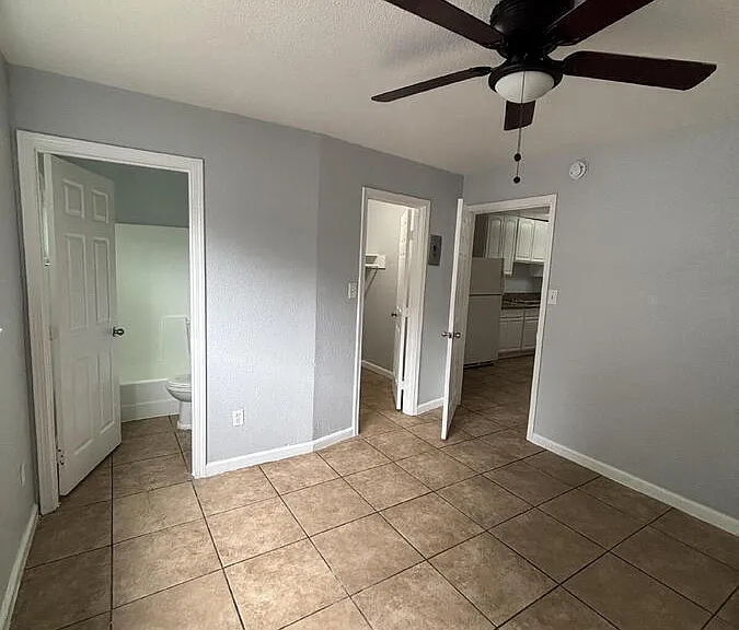 729 Dixieanne Ave #3 — Photo 4