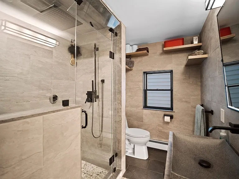 269 Webster St #3 — Photo 14