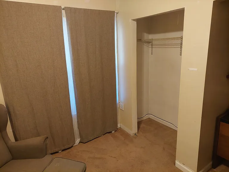 560 Wainwright Ave #2 — Photo 7