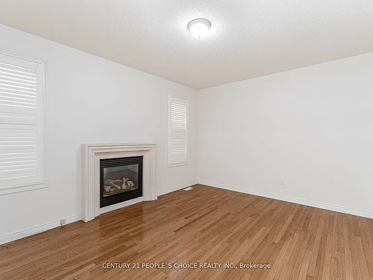 7 Toddville Rd — Photo 24