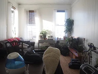 Rented by Evergreen Realty & Investments