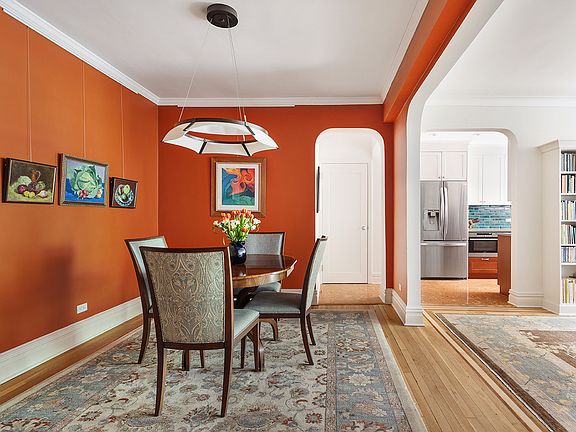 5th image of 1825 Foster Ave #2GH