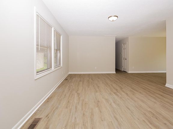 5th image of 5294 Villa Ct