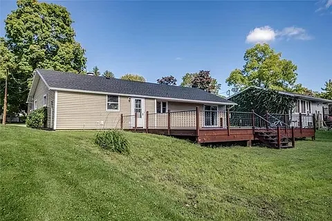2 bed, 949 sqft, $1,800 — Photo 2