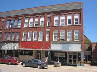 1212 2nd St, Perry, IA 50220