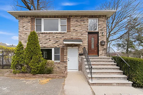 49 E Pleasant Ave #2 Photo 1
