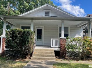 2624 S 8th St, Springfield, IL 62703