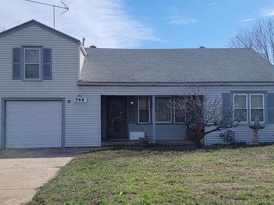 748 N Westridge Dr, Wichita, KS, 67203