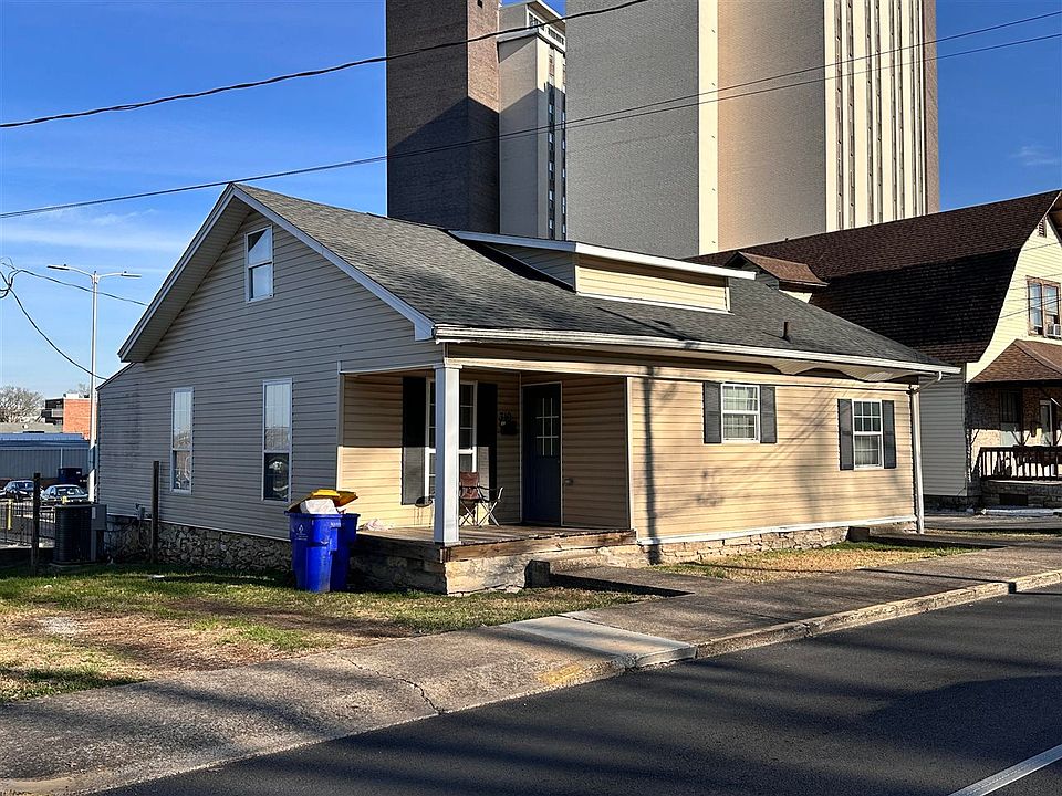 1st image of 310 E 12th Ave