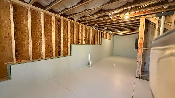 105 Elijah St — Photo 24