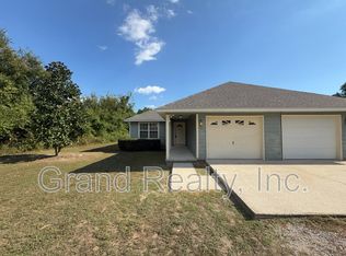 6909 Ella St, Milton, FL 32583