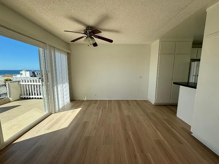 100 22nd St #9 — Photo 2