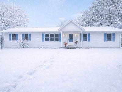 19026 Stone Ridge Dr, South Bend, IN, 46637