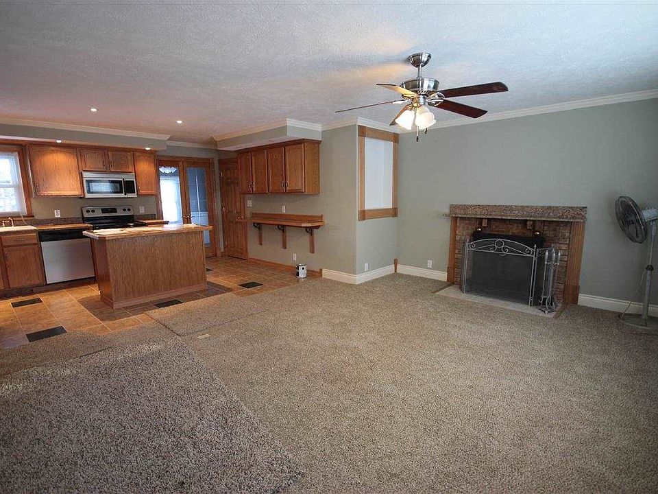 1st image of 59076 Crestview Dr