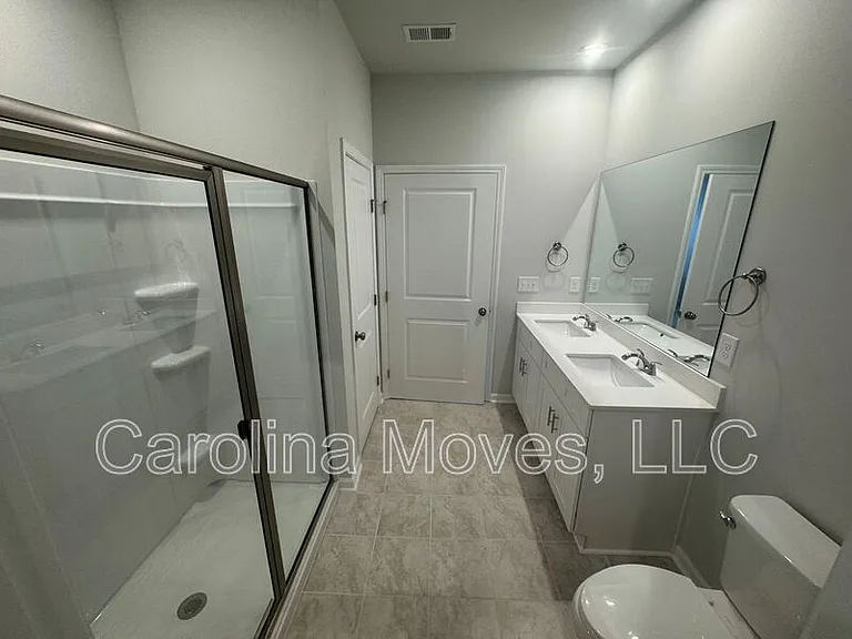 409 Mariene Dr — Photo 15