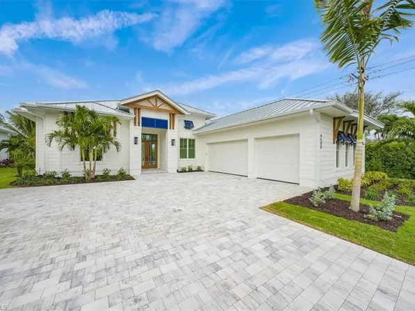 4500 Seagrove Landing WAY, ESTERO, FL 34134