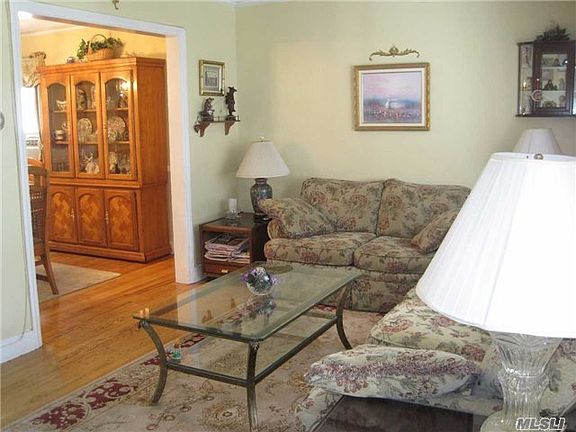 5th image of 7 Waters Ave