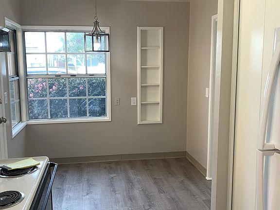 View of the eating area.