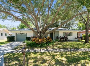 2045 Brampton Rd, Clearwater, FL 33755