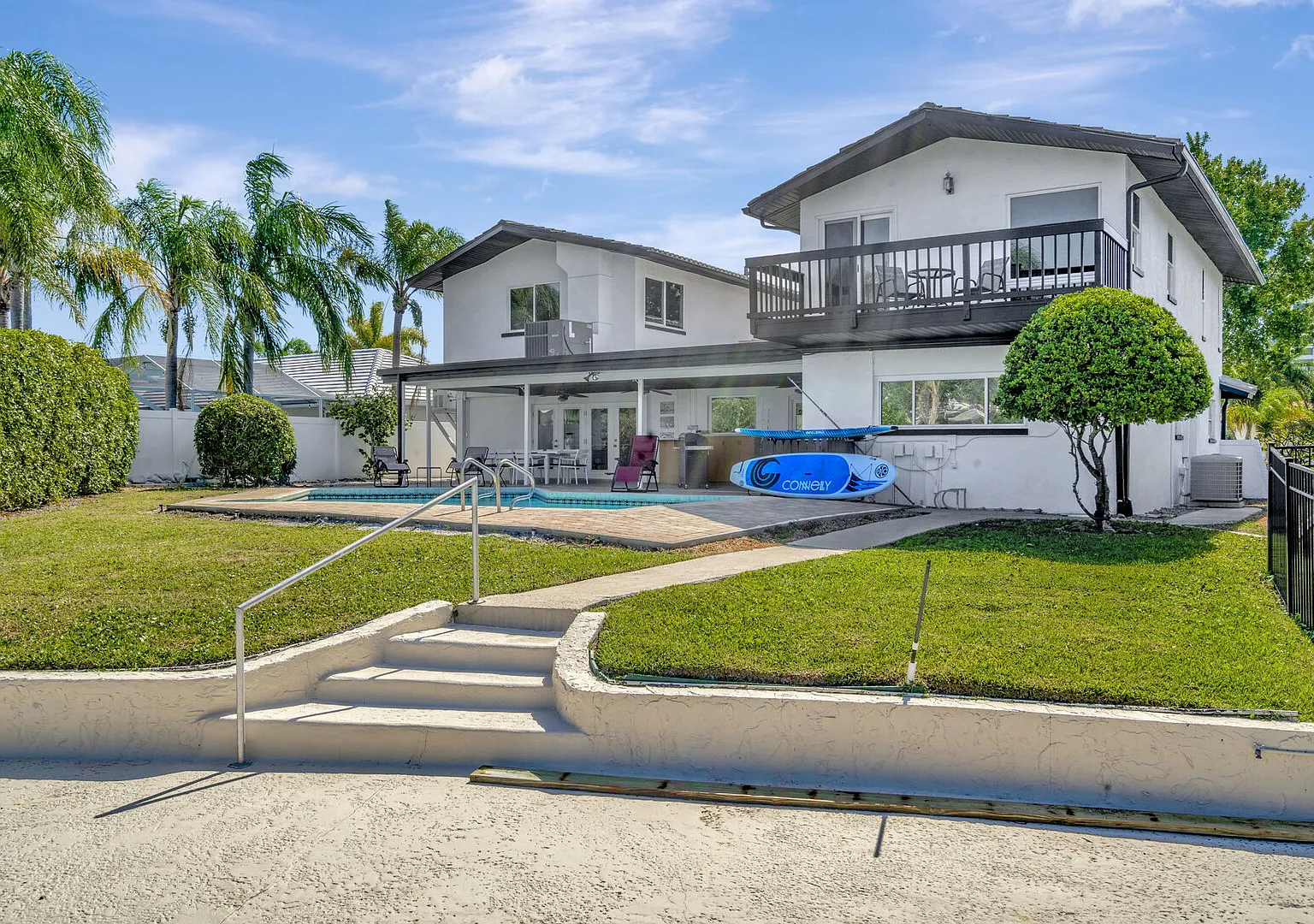 Clearwater Beach! Waterfront Modern Villa 4BD/2openLoft/4BT Pool /Boat — Photo 3