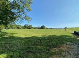 Fox Jones Rd, Lancing, TN 37770