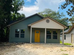 2599 Thomas St, Camden, SC 29020