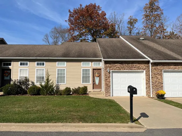 987 Summerlee Rd, Oak Hill, WV 25901