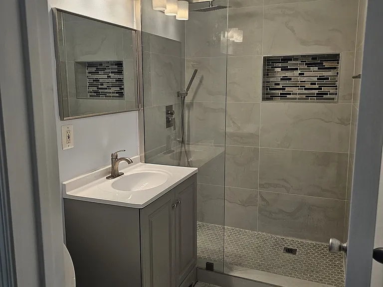 8219 McClelland Pl — Photo 18