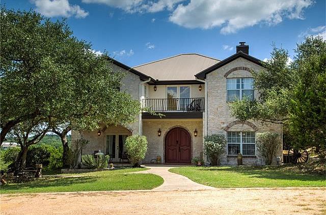 1st image of 707 Blue Hills Dr