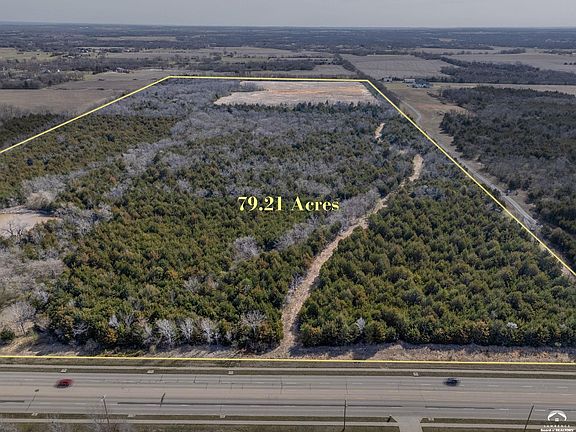 3rd image of 3900 SE Croco Rd