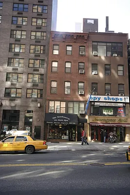 Rented by Corcoran | media 4